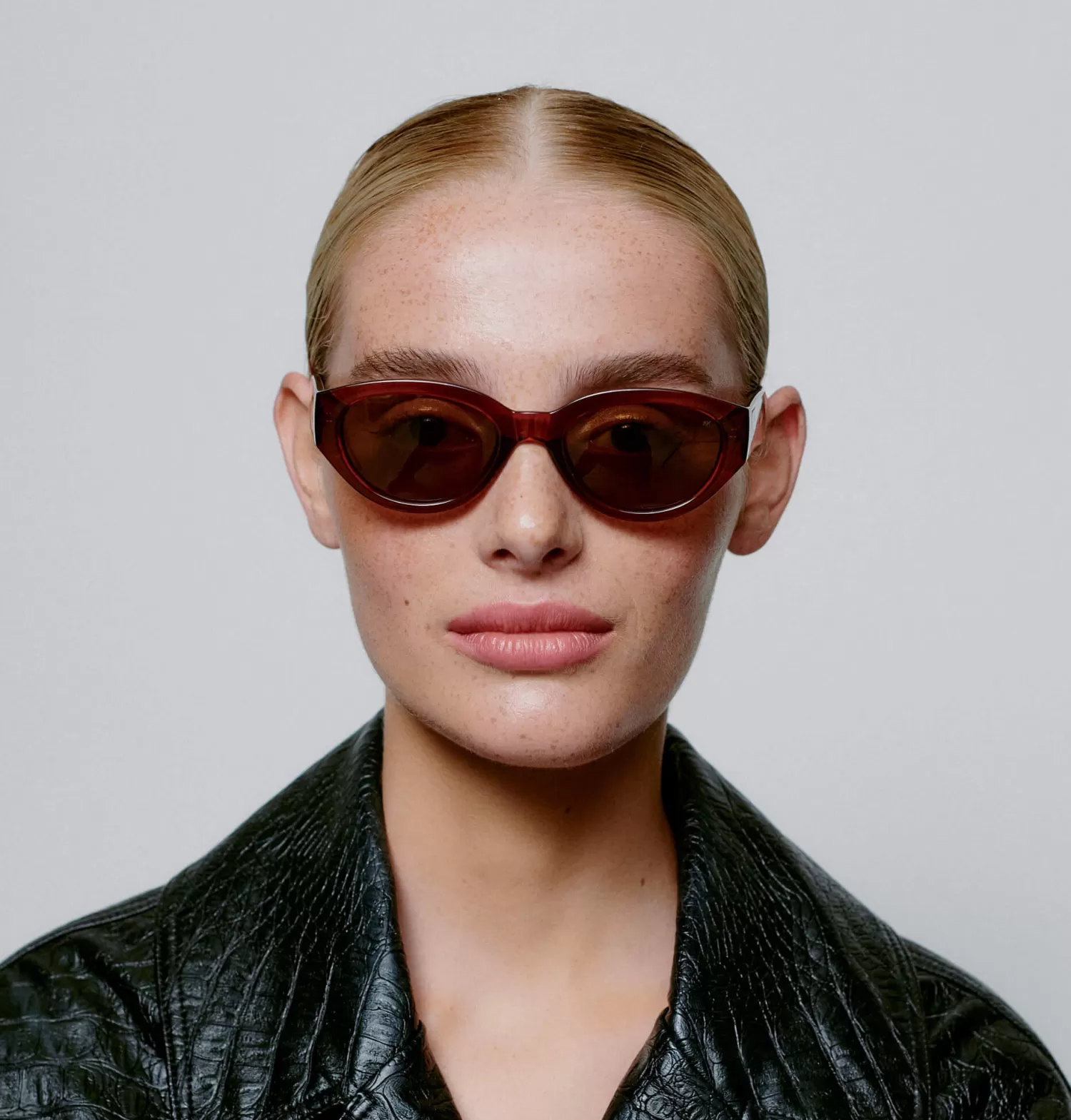 Shop A.Kjaerbede Zonnebril Winnie Brown
